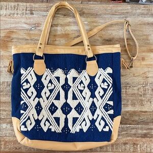 Noonday collection NWOT wool and leather convertible tote